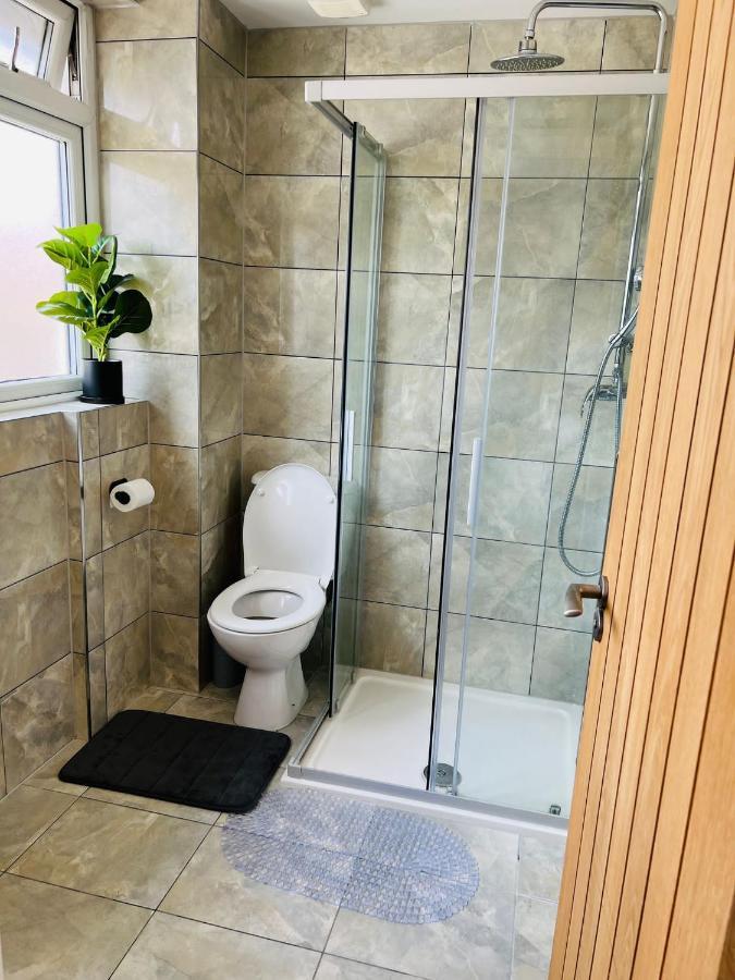 Indigo Suites Энфилд Экстерьер фото